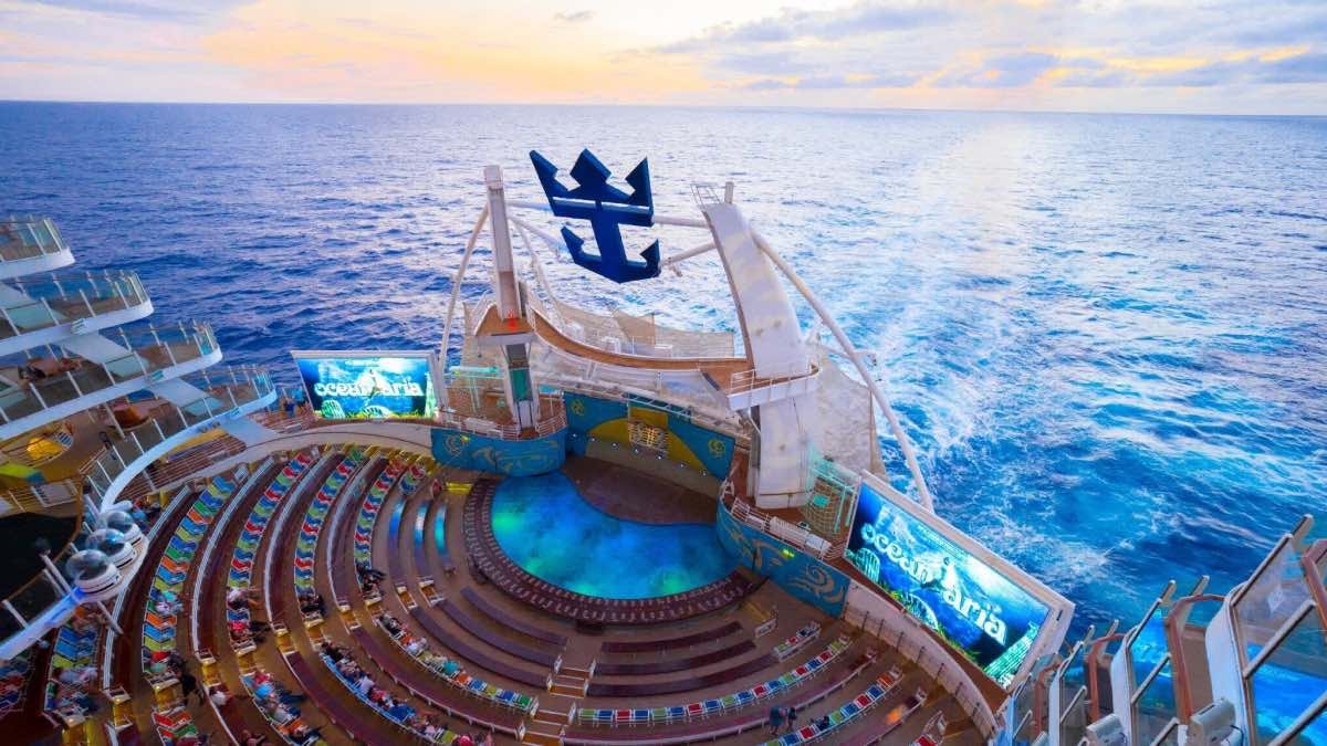 Cruise724.com 1753513707 allure aquatheater sunset