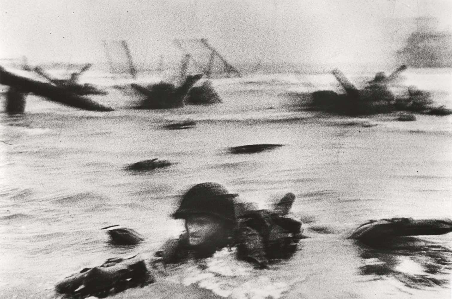 Ara gÜler mÜzesİ 1757415383 amerikan birlikleri omaha sahili ne karken d day normandiya fransa 6 haziran 1944 robert capa